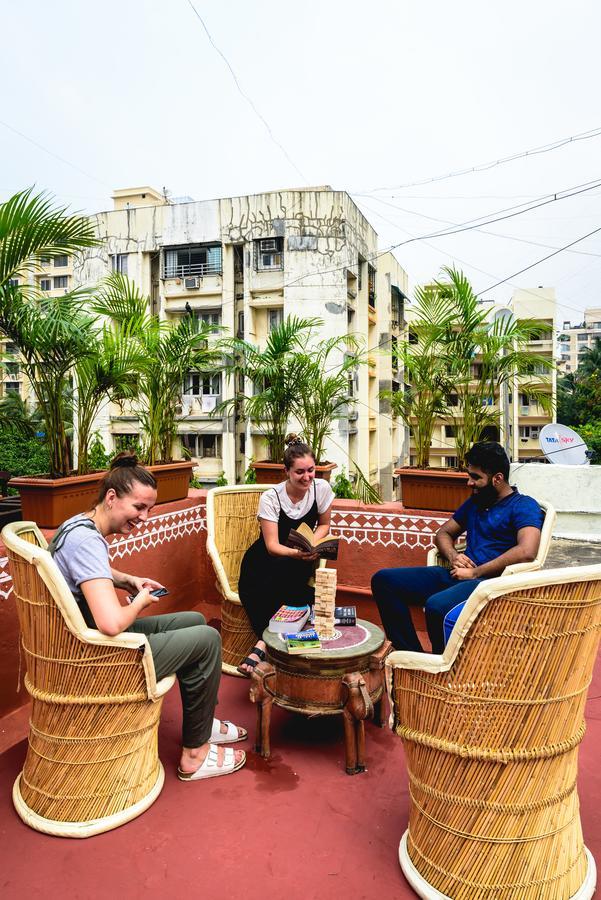 Basti - A Backpackers Hostel Mumbai Exterior photo